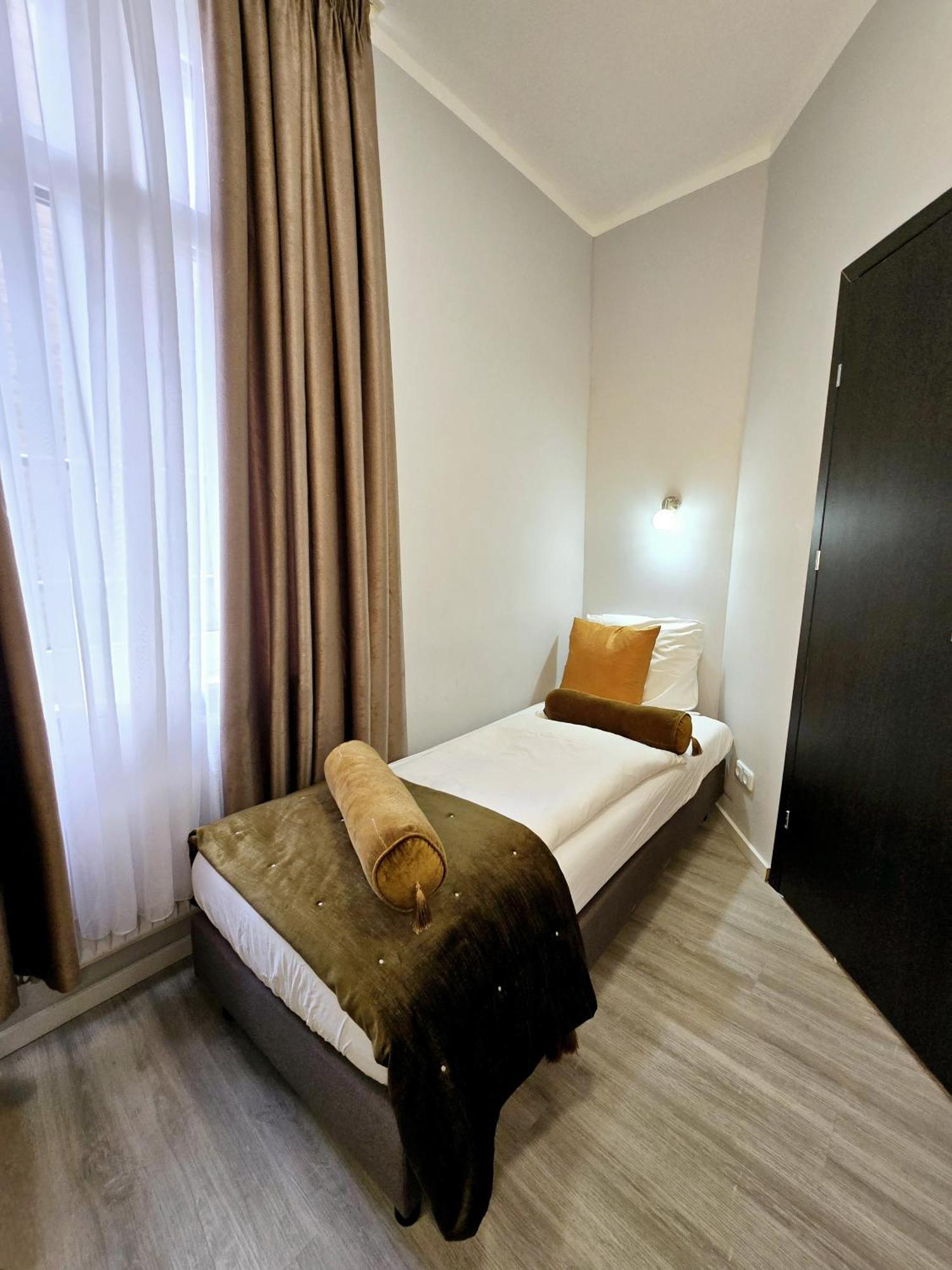 City Hotel Storch Cologne Exterior photo